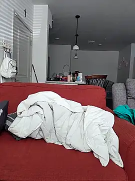 cinnaminnie online show from September 2025 04:56:02 PM