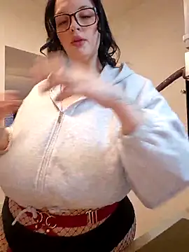 Jujuicy 97 online show from February 2026 08:09:01 AM