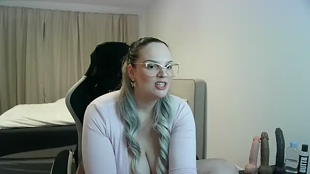 Jujuicy 97 online show from February 2026 04:51:01 PM