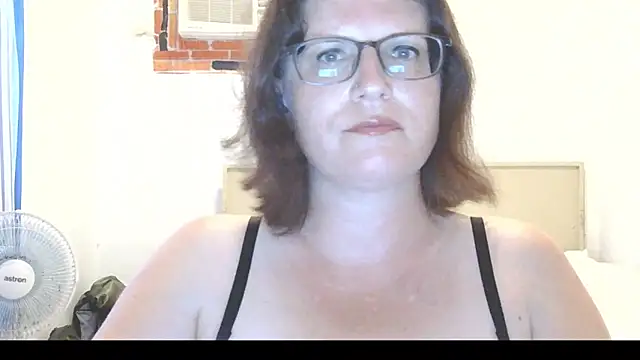 CrimsonMistress online show from March 2026 10:40:01 PM