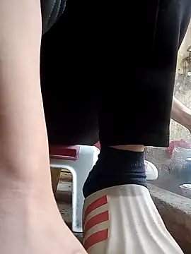 JasminePham online show from January 2025 01:07:02 AM