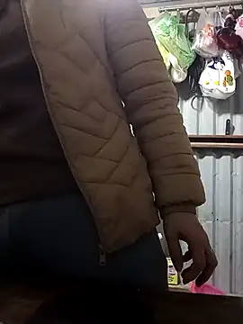 JasminePham online show from February 2025 02:07:02 AM