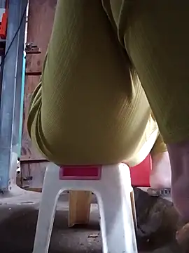 JasminePham online show from March 2025 01:10:02 AM