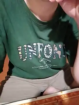 JasminePham online show from October 2025 01:40:01 AM