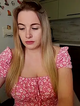 Cute Hot Alice online show from February 2025 08:14:02 PM