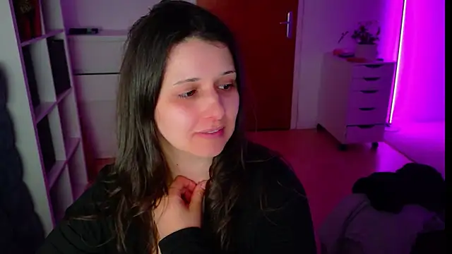 jenna-sxy19 online show from October 2025 05:55:02 PM