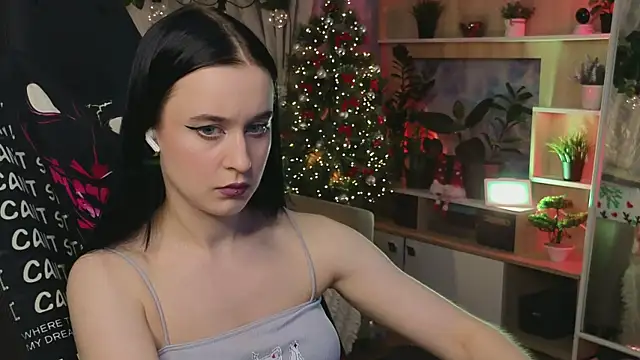 KiraLiLime online show from March 2025 09:26:02 PM