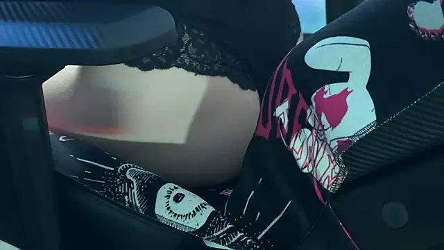 KiraLiLime online show from March 2025 11:58:01 AM