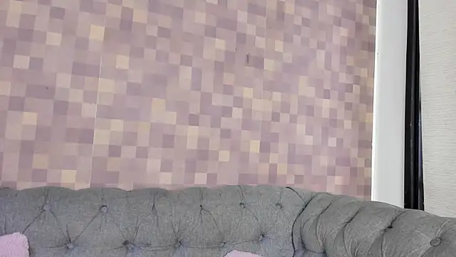 nataly velez online show from September 2025 07:30:02 PM