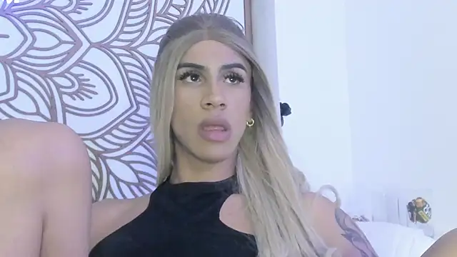 PersefoneWoods1 online show from September 2025 05:22:01 AM