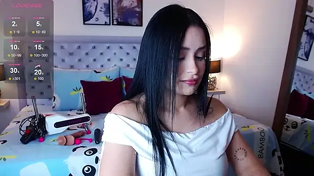 sarascottt online show from October 2025 05:32:01 PM