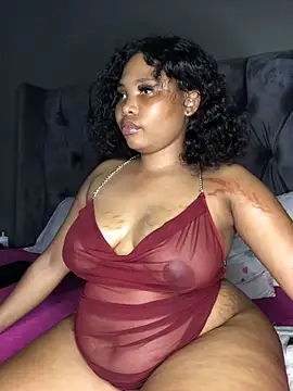 Anaelle24 online show from February 2025 04:44:01 PM