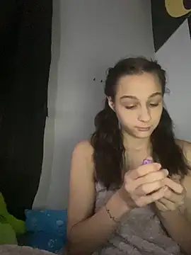 puumpkins1ut online show from December 2024 06:52:02 PM