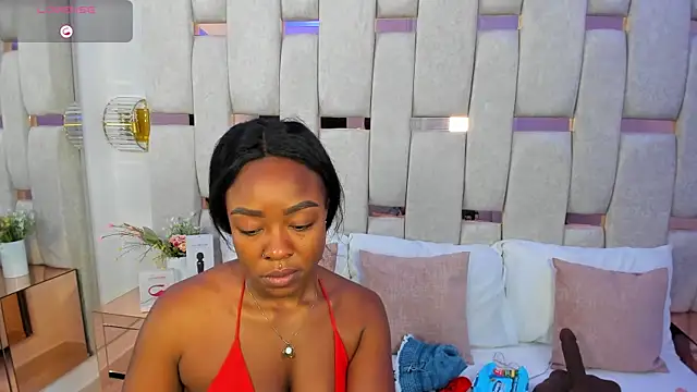 mia schwarz online show from January 2025 09:39:01 PM