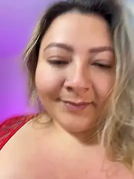 Snapshot of Kharla_Marin chatting on May 2026 11:01:02 PM Kharla Marin online show from May 2026 11:01:02 PM