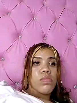 Snapshot of 1CANDYLOVE chatting on February 2026 02:28:02 AM 1CANDYLOVE online show from February 2026 02:28:02 AM