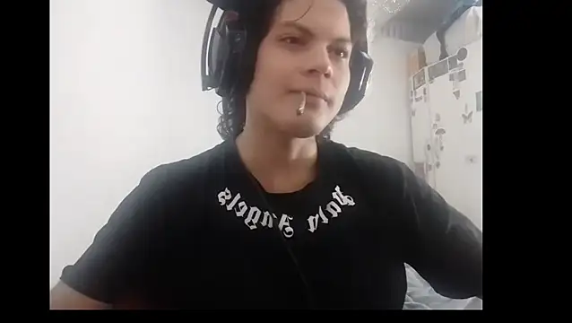 Xtrem3HARDxxx online show from November 2025 05:28:02 AM