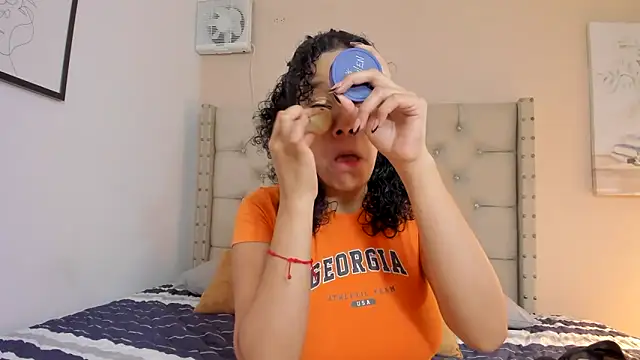 vanesasexyhot21 online show from April 2026 02:20:02 AM