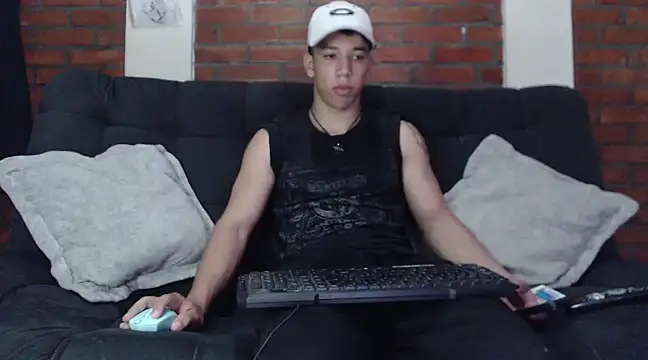 ethan noir online show from January 2025 11:13:01 PM