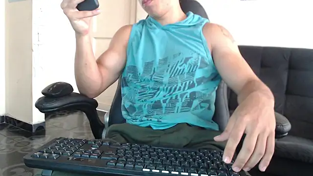 ethan noir online show from March 2026 05:52:02 PM