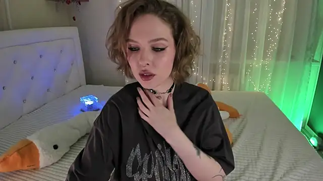 Snapshot of Natural_pussy chatting on February 2025 03:59:01 PM Natural pussy online show from February 2025 03:59:01 PM