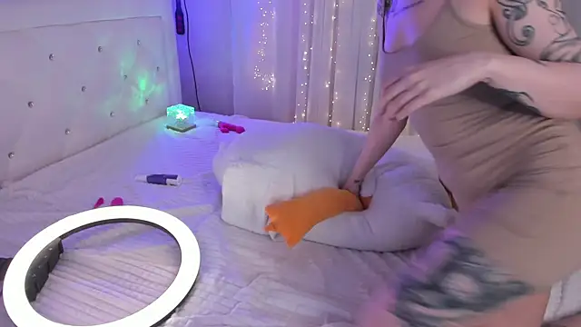 Snapshot of Natural_pussy chatting on March 2025 08:22:01 PM Natural pussy online show from March 2025 08:22:01 PM