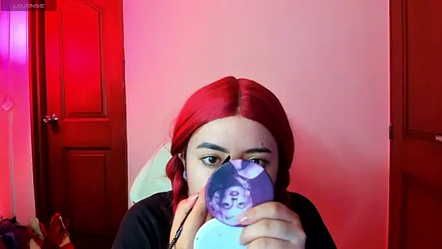 larissa01  online show from March 2025 02:50:01 AM