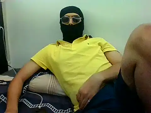 Snapshot of DelhiDick69 chatting on May 2026 06:38:01 PM DelhiDick69 online show from May 2026 06:38:01 PM