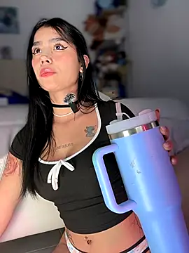 -Loren- online show from September 2025 10:16:02 AM