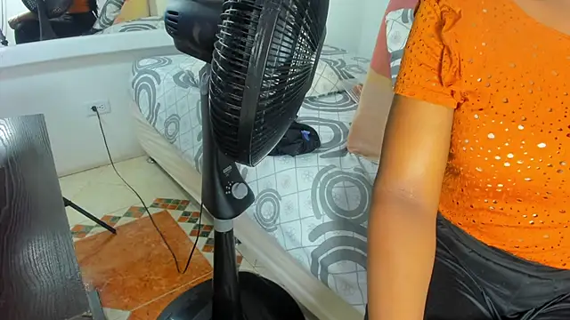 Evelonga 707 online show from January 2025 07:04:02 PM