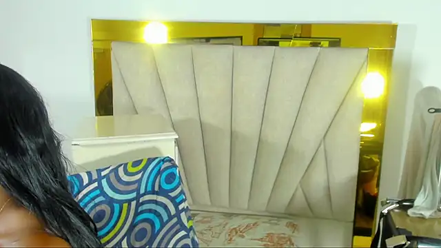 Evelonga 707 online show from February 2025 07:10:01 PM