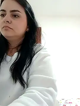 Im Amelia online show from February 2025 08:26:01 PM