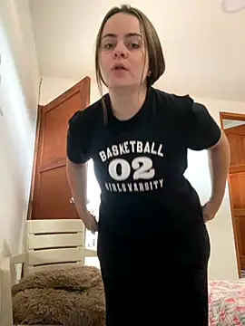 Im Amelia online show from September 2025 03:01:02 PM