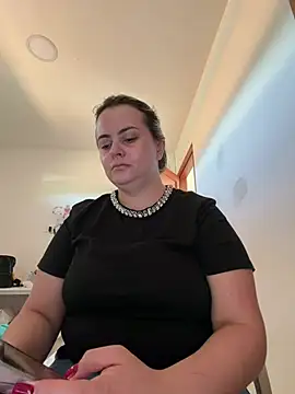 Im Amelia online show from July 2026 01:26:02 PM