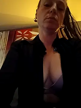 Audrey hotty online show from October 2025 09:26:02 PM