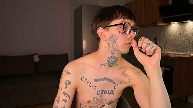 anahori  simon online show from October 2025 09:48:01 PM