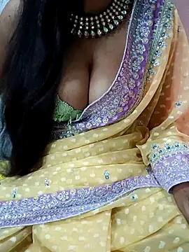 Savita hotmom online show from March 2025 05:46:01 PM