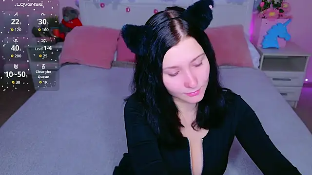 SarahStanley online show from February 2026 04:11:02 PM