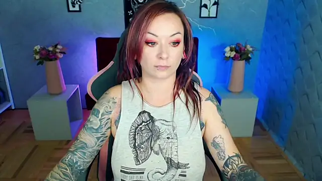 Miss-Tattoo online show from November 2025 12:59:02 PM