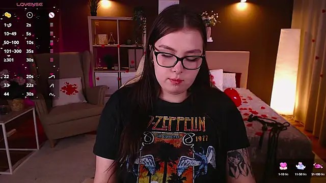 Arizonaa Muse online show from February 2025 06:30:01 PM