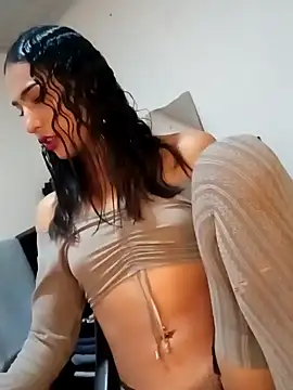 Lanna hott  online show from February 2025 06:44:01 PM