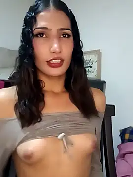 Lanna hott  online show from March 2025 10:37:01 PM