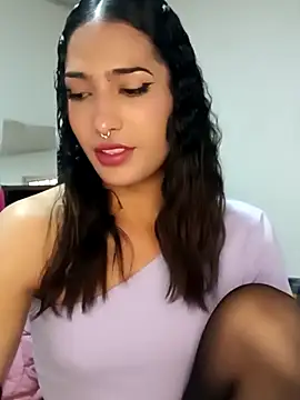 Lanna hott  online show from March 2025 03:40:01 PM