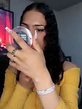 Lanna hott  online show from September 2025 08:21:02 PM