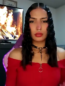 Lanna hott  online show from September 2025 07:18:02 PM