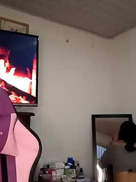 Lanna hott  online show from October 2025 11:11:01 AM