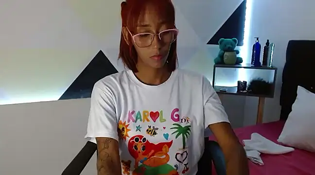 Snapshot of ZashaRomero chatting on February 2025 10:26:01 PM ZashaRomero online show from February 2025 10:26:01 PM