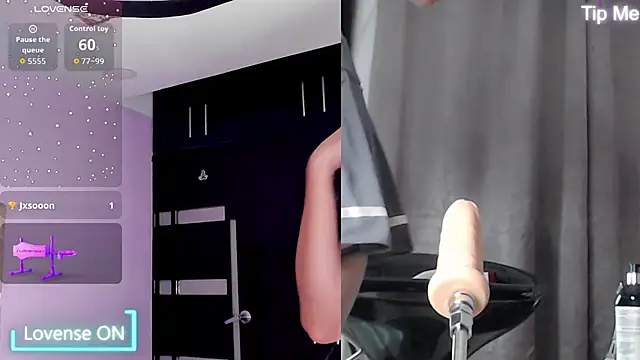 SaraRoy  online show from September 2025 07:40:02 PM