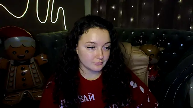 GloriNichols online show from December 2024 10:23:02 AM