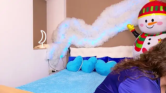 GloriNichols online show from November 2025 06:05:02 AM